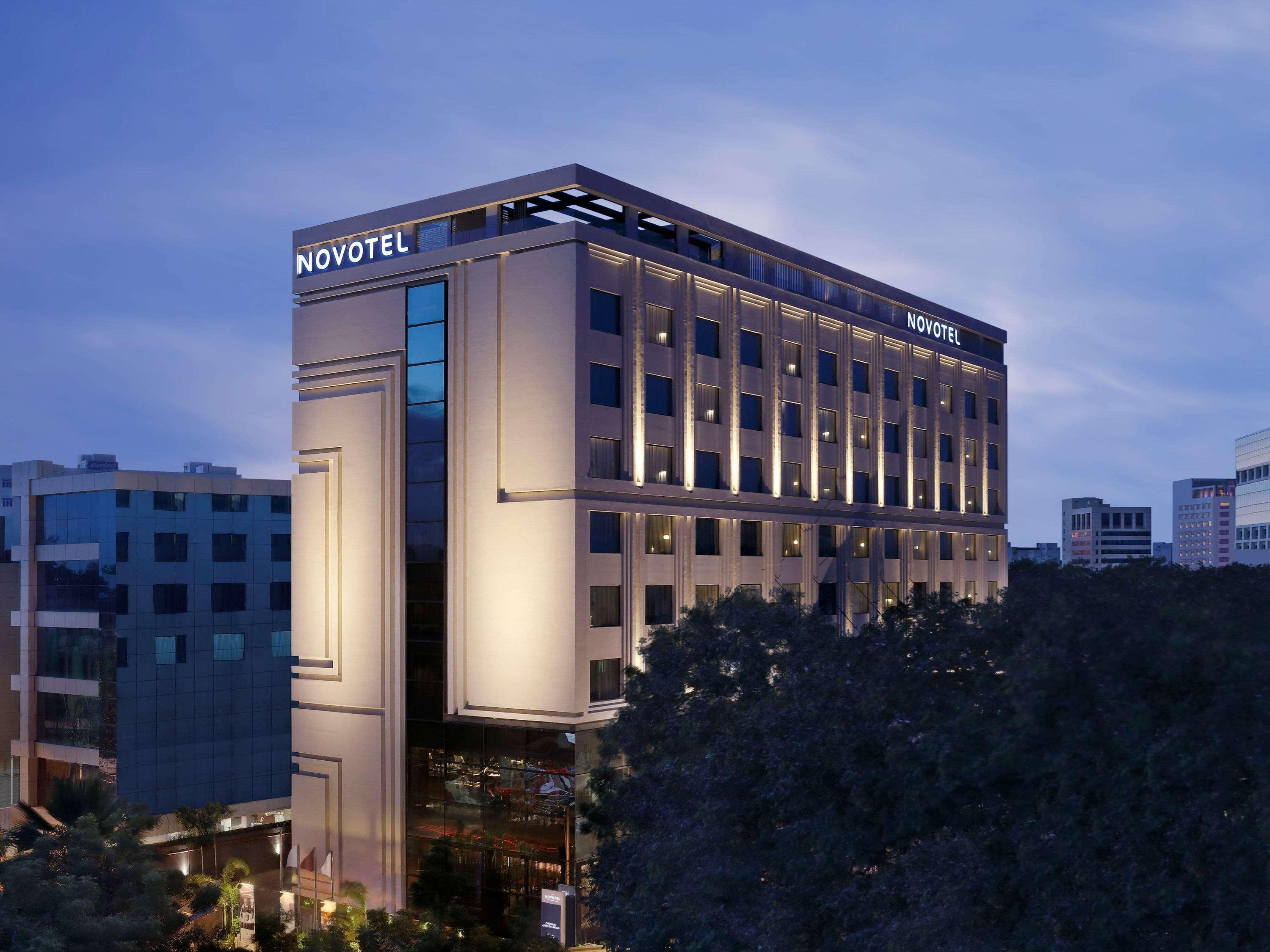 Novotel Chennai Chamiers Road Exterior foto Novotel Hotel, Lahore