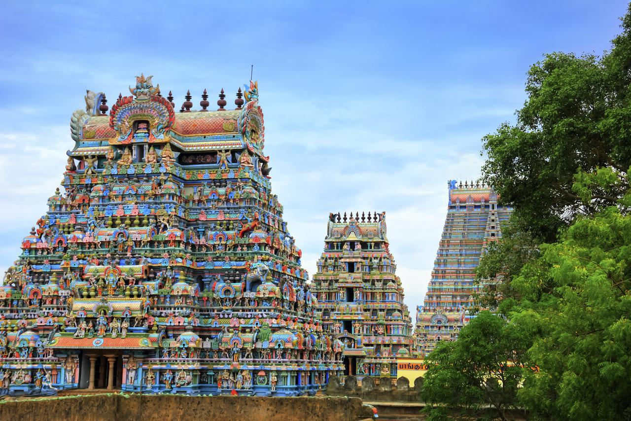 Novotel Chennai Chamiers Road Exterior foto Sri Ranganathaswamy temple